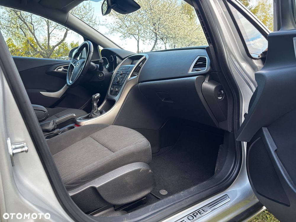 Opel Astra - 9