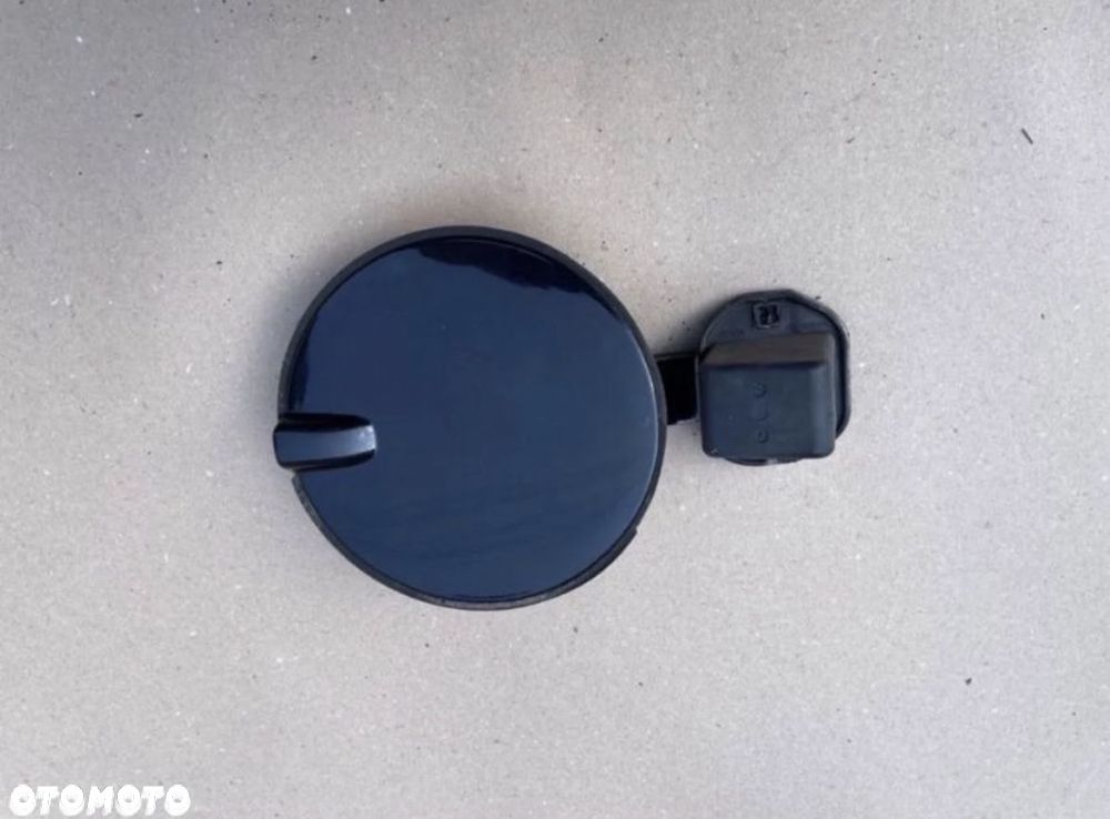 Klapka wlewu paliwa Z20R Opel Vectra c signum