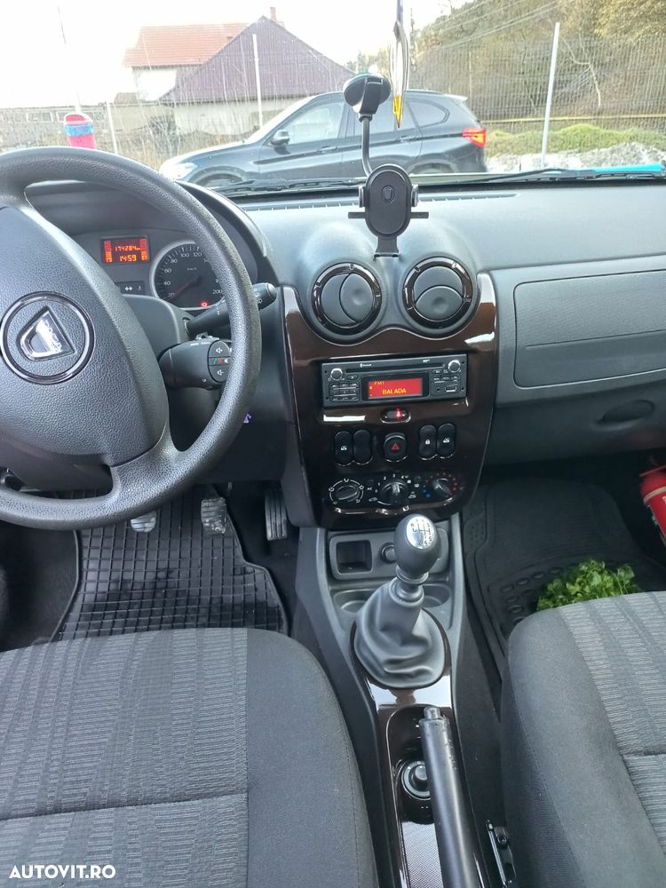 Dacia Duster 1.5 dCi 4x2 Ambiance - 6