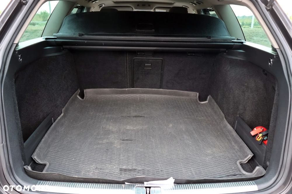 Volkswagen Passat 2.0 TDI DPF Highline DSG - 14