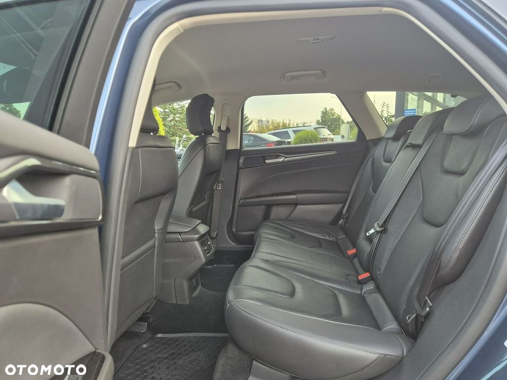 Ford Mondeo - 20