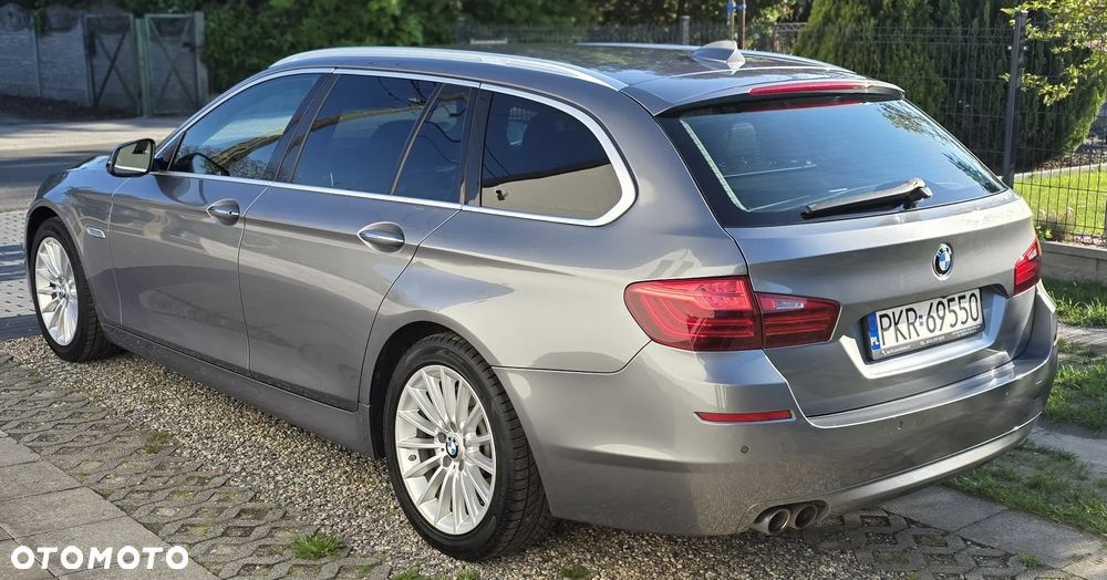 BMW Seria 5 525d Sport-Aut Luxury Line - 6