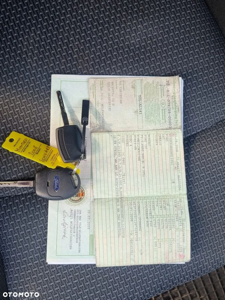 Ford Mondeo 2.0 TDCi Ghia - 14