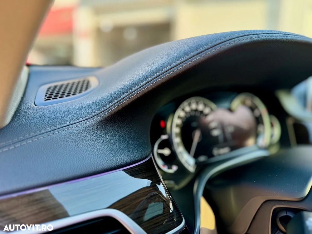 BMW Seria 7 730d xDrive - 20