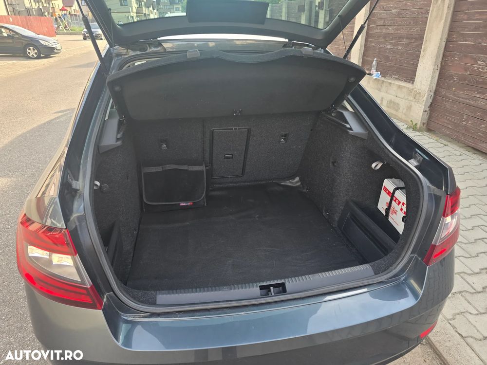 Skoda Octavia 1.0 TSI DSG Style - 11