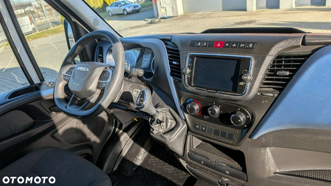 Iveco Daily 35C14 - 10