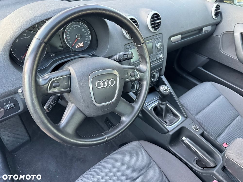 Audi A3 Sportback - 15