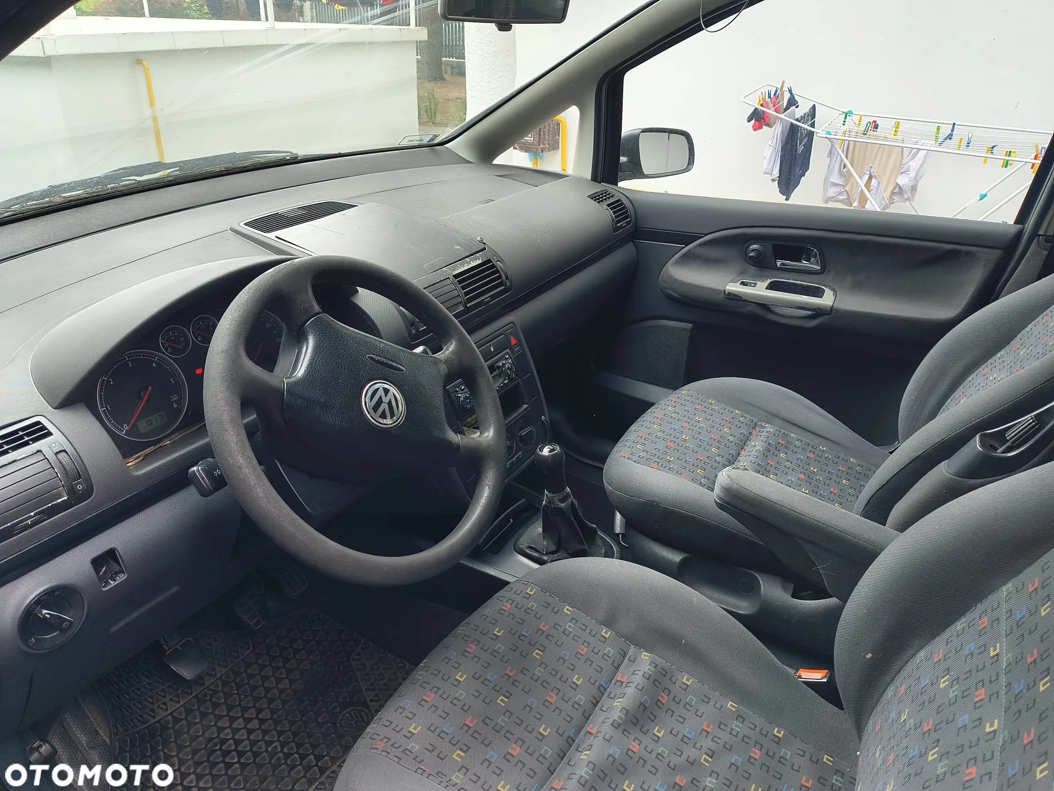 Volkswagen Sharan 1.9 TDI Basis - 4