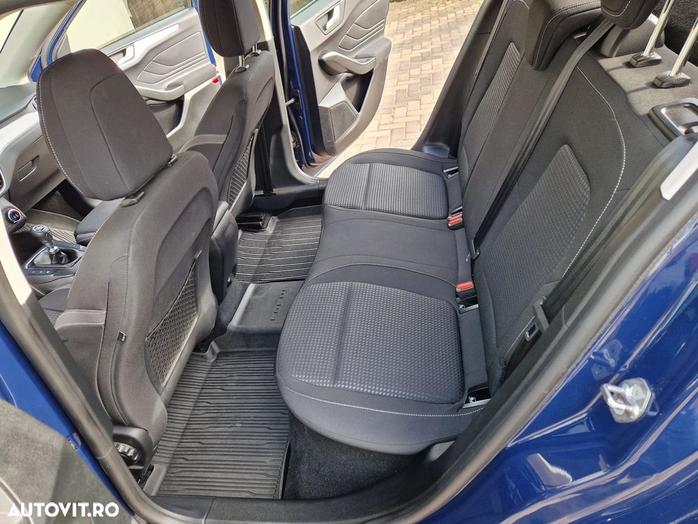 Ford Focus 1.0 EcoBoost Titanium Business - 20