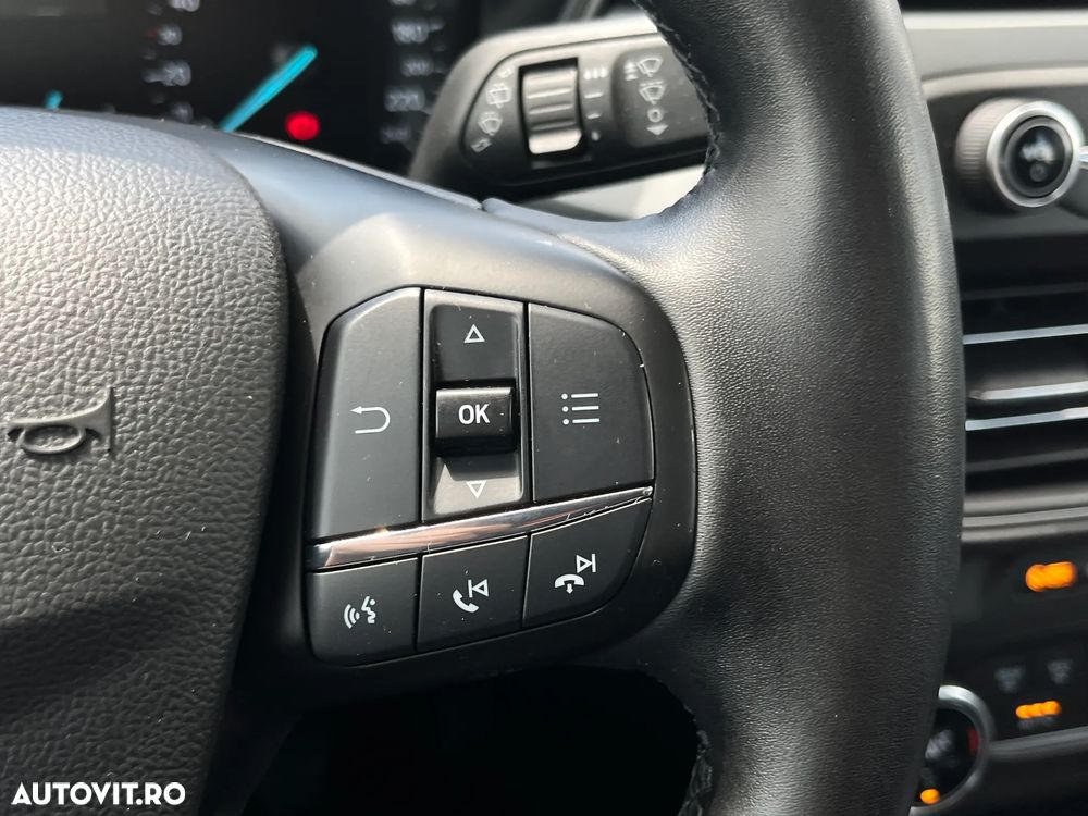 Ford Focus - 17