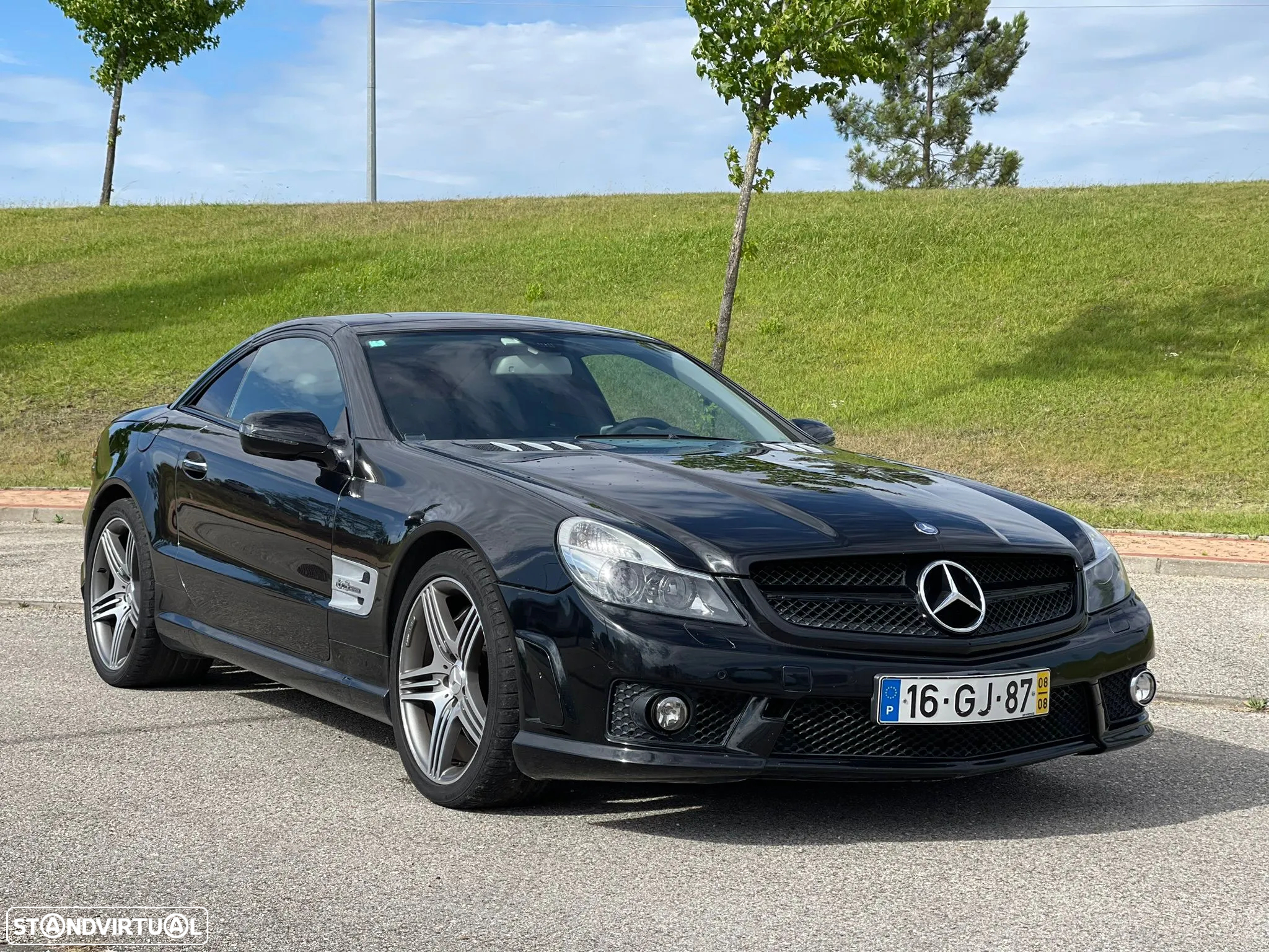 Mercedes-Benz SL 63 AMG Standard - 2