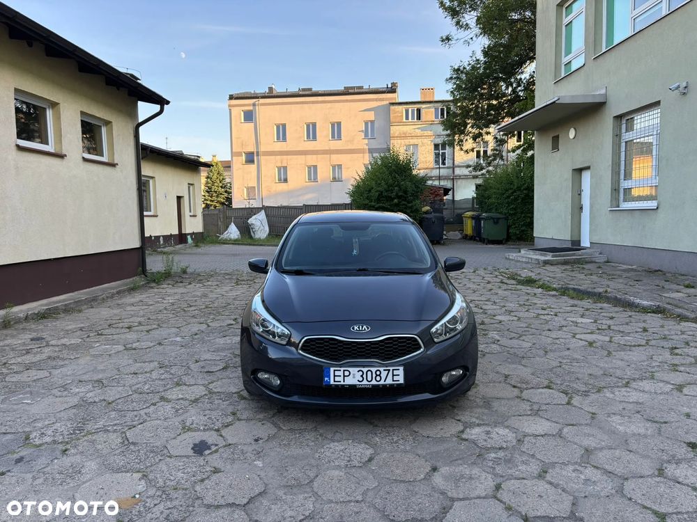 Kia Ceed - 3