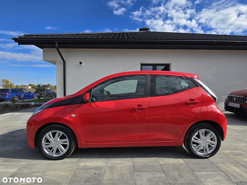 Toyota Aygo x-clusiv - 7