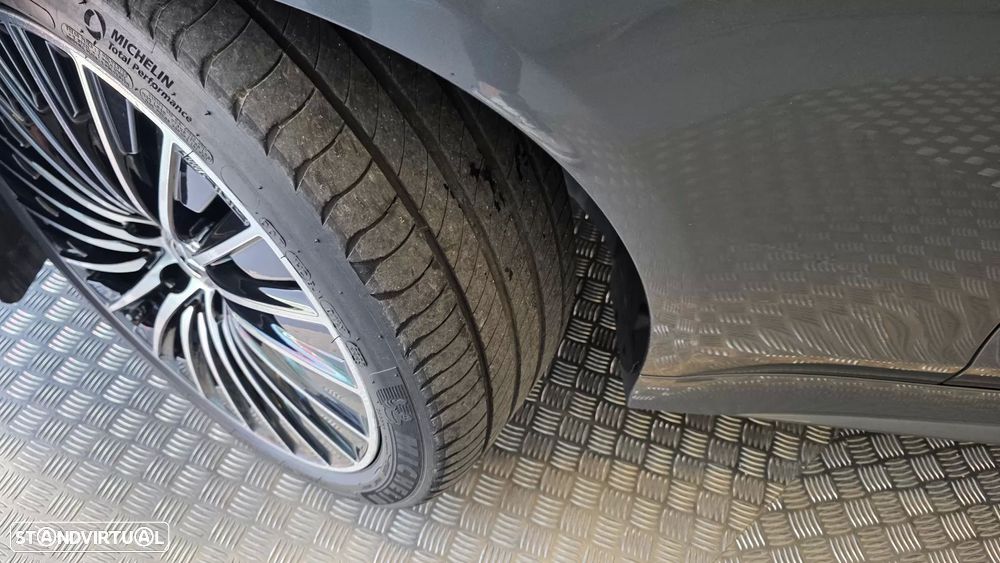 Mercedes-Benz CLS 400 d 4Matic AMG Line - 37