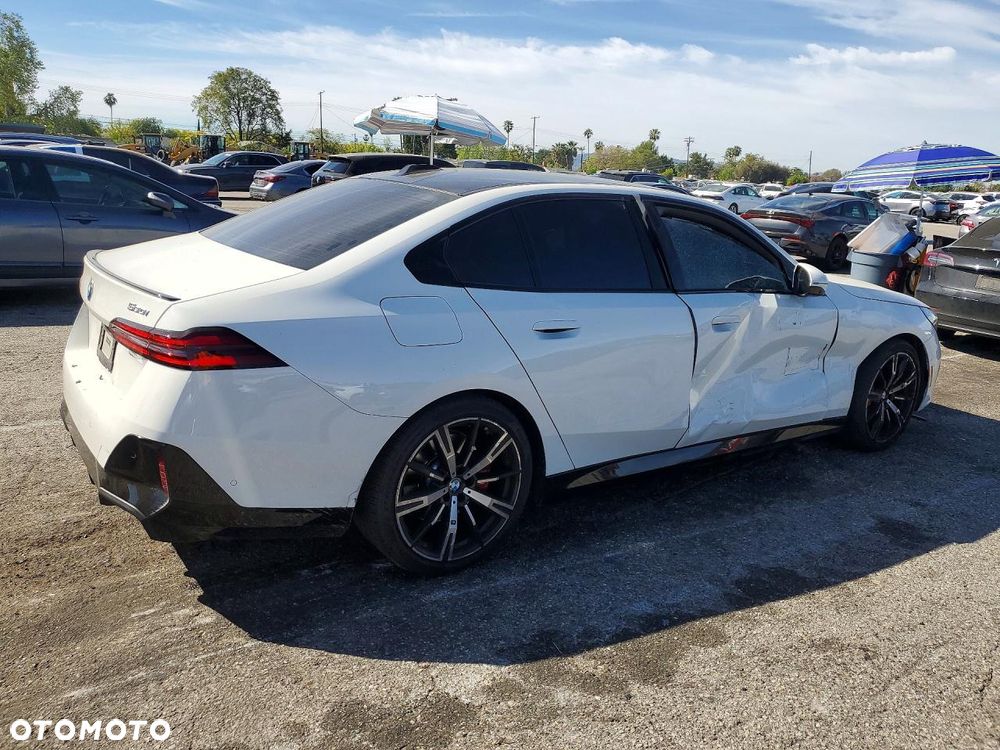 BMW Seria 5 530i M Sport Edition - 3