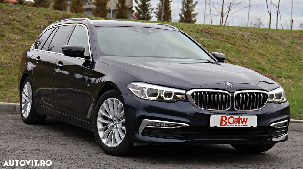 BMW Seria 5 520d Aut. Luxury Line - 2