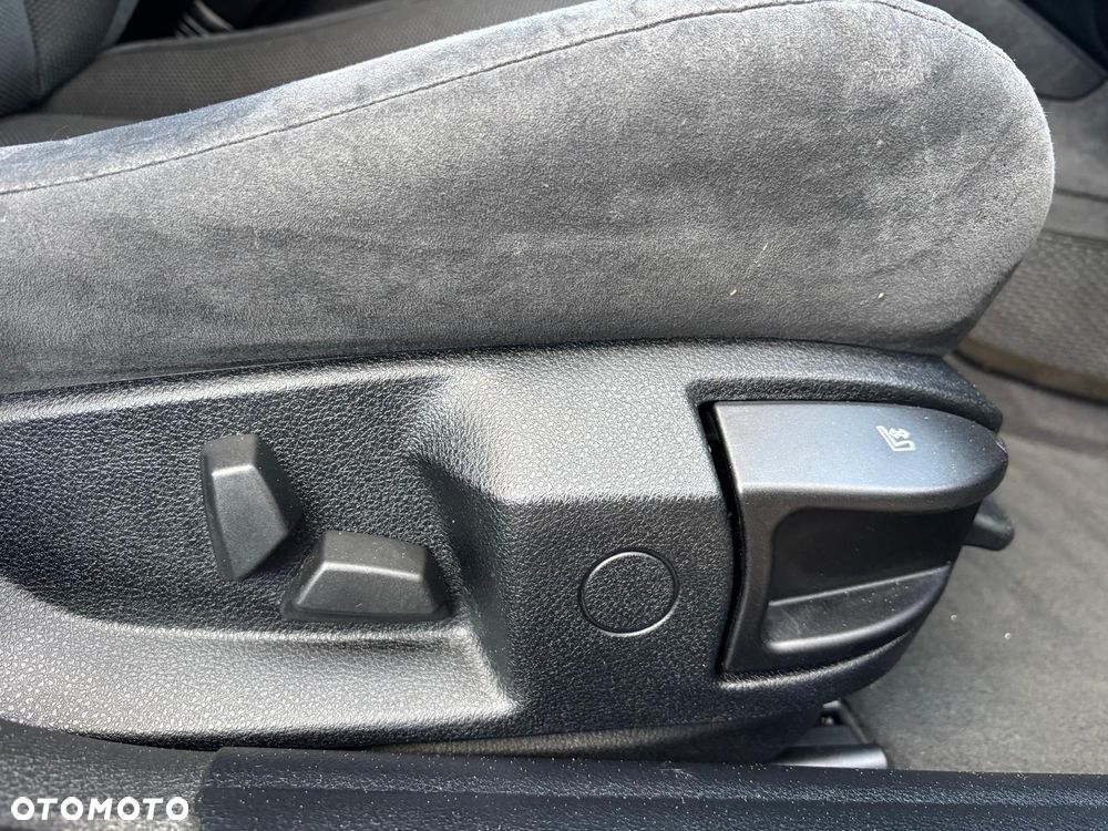 BMW Seria 5 520d Sport-Aut - 14