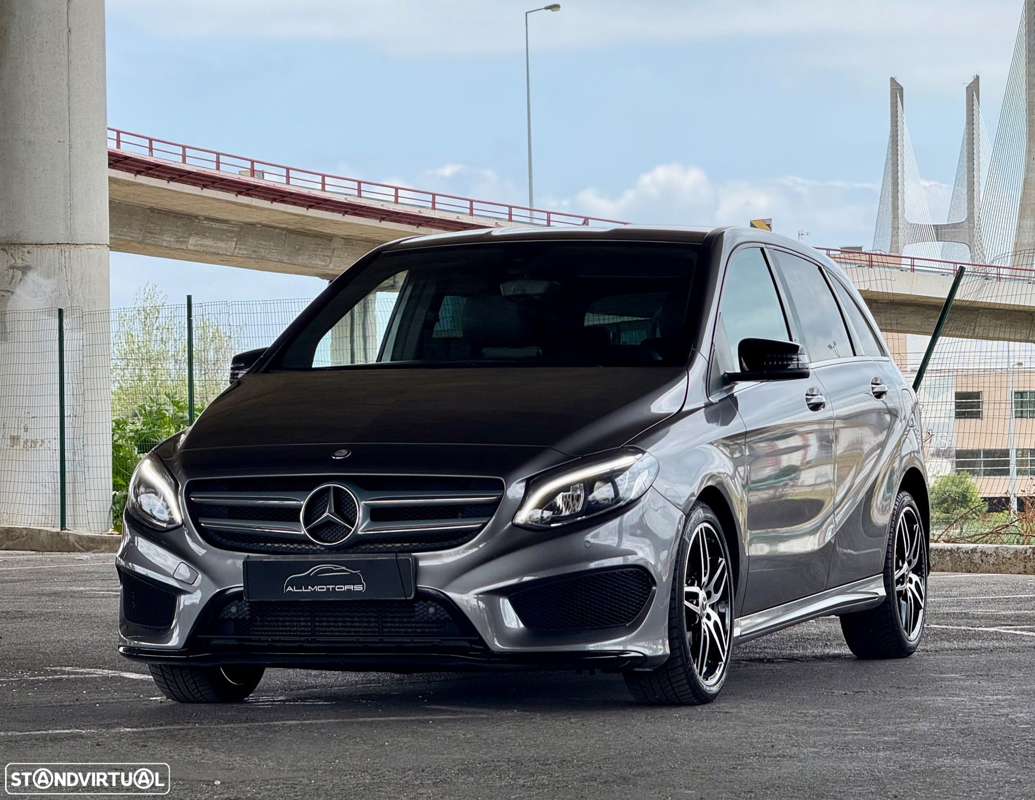 Mercedes-Benz B 180 d AMG Line - 1