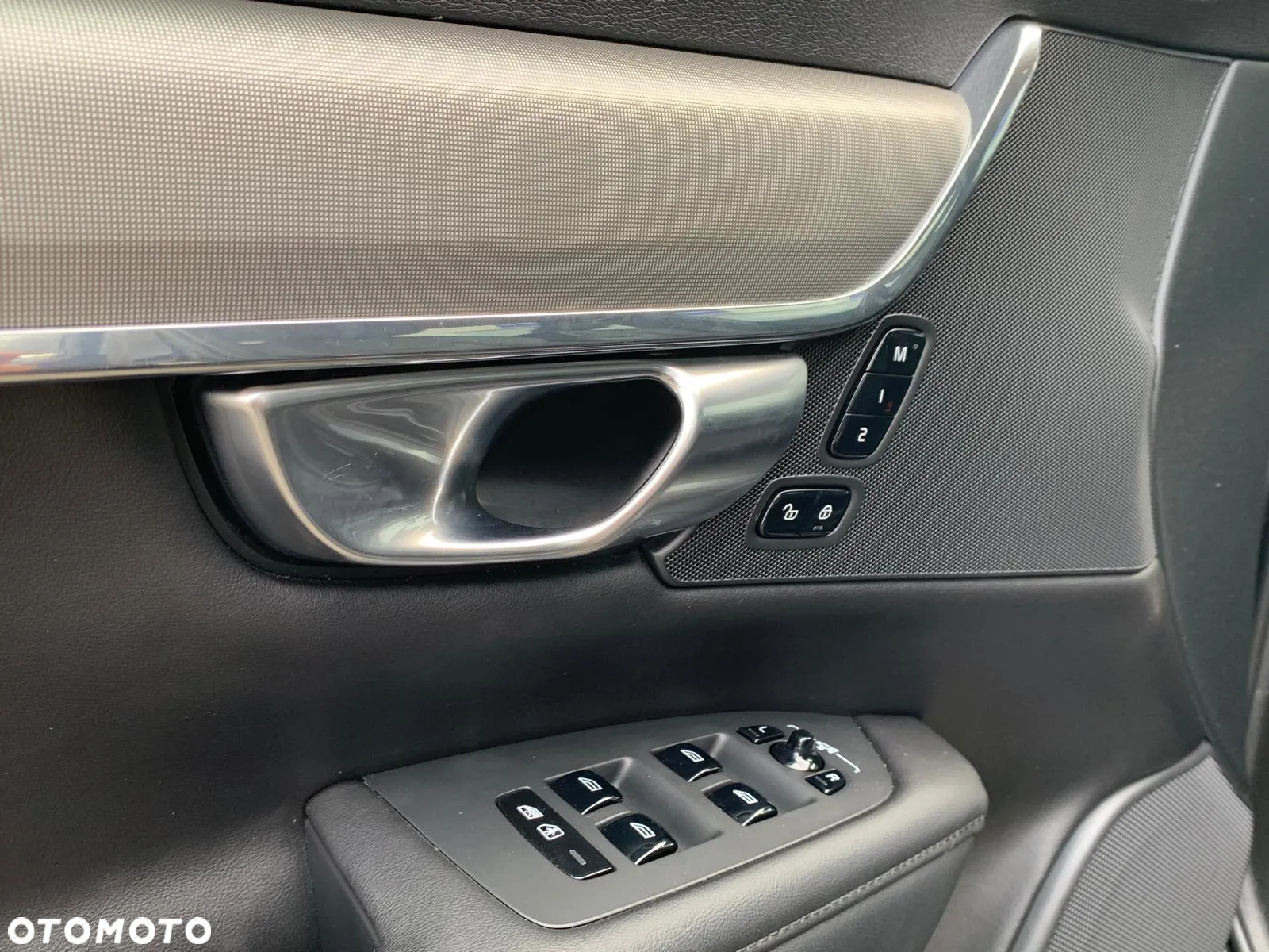 Volvo V90 T6 AWD Plug-In Hybrid Plus Bright - 4
