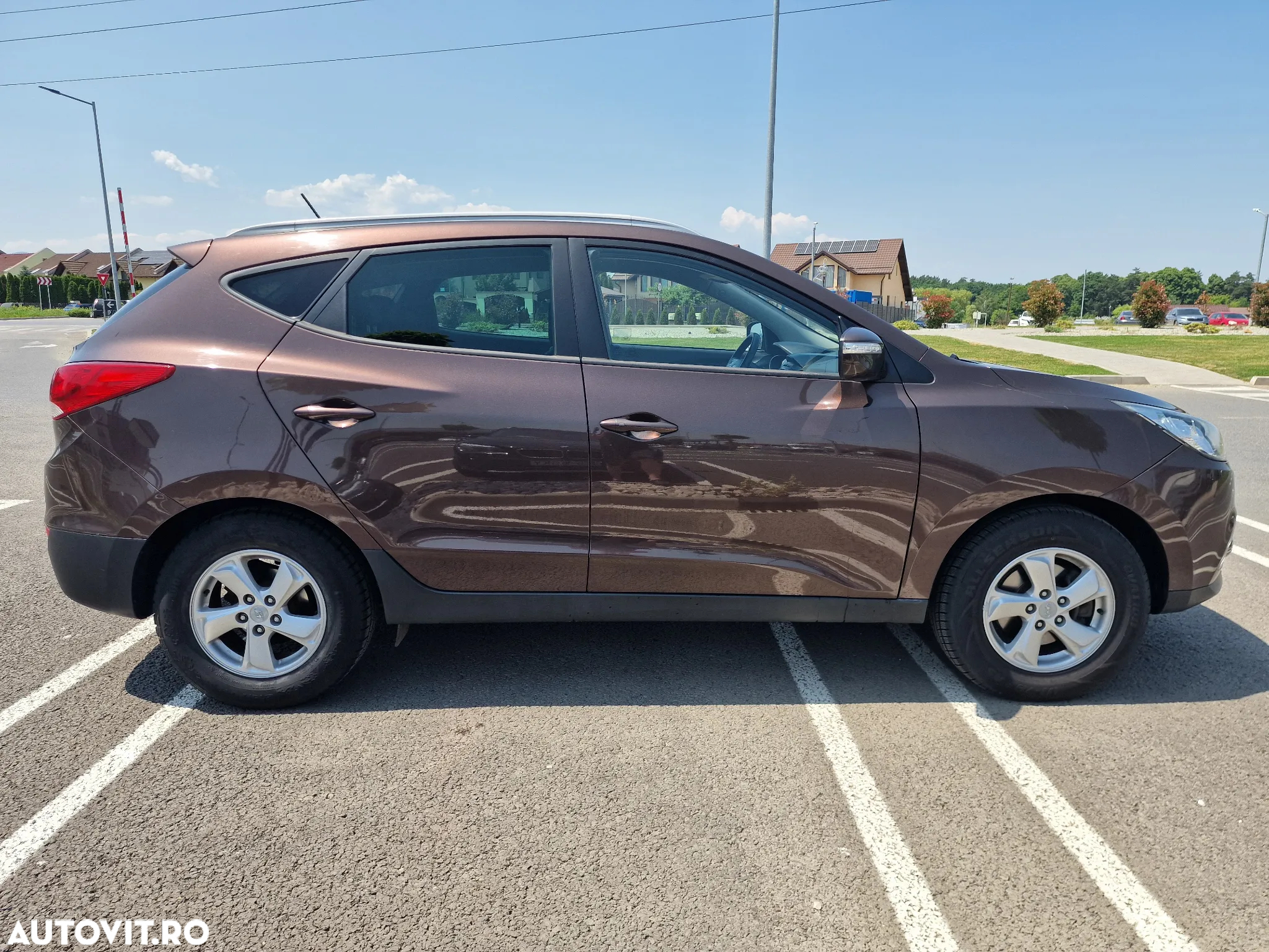 Hyundai ix35 1.7 CRDI 2WD blue Finale Gold - 12