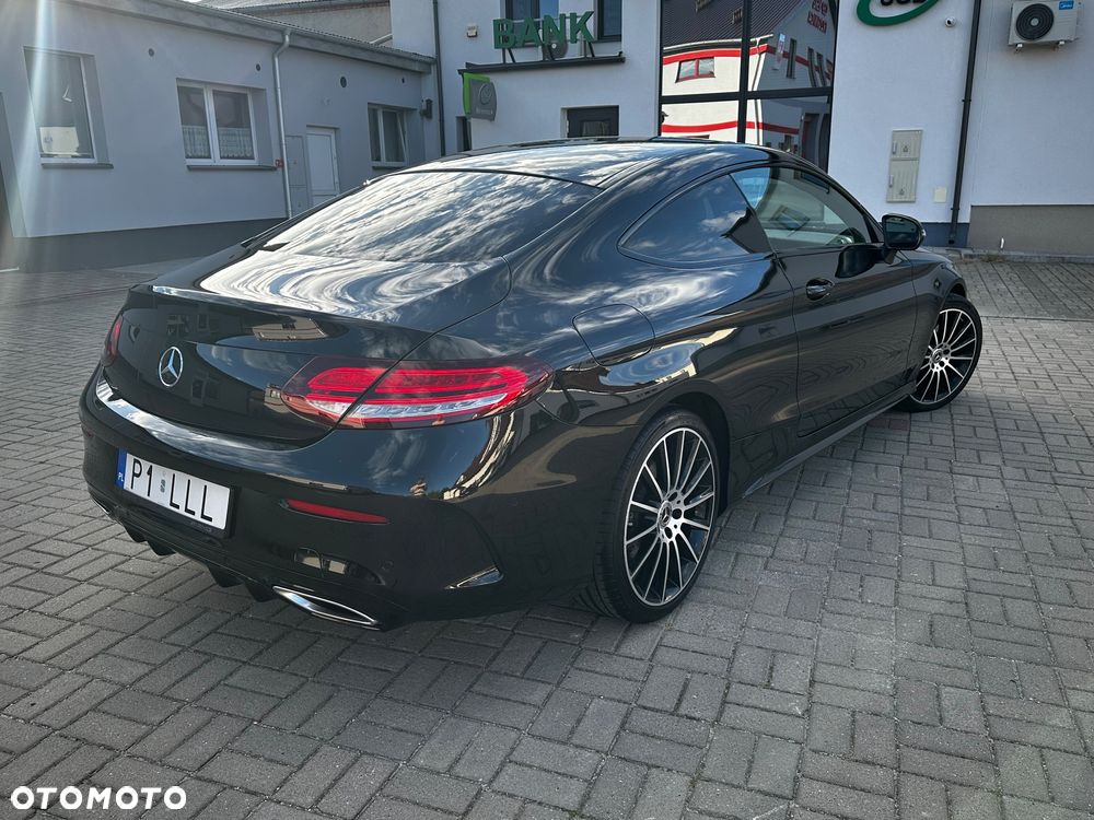 Mercedes-Benz Klasa C 200 9G-TRONIC - 22