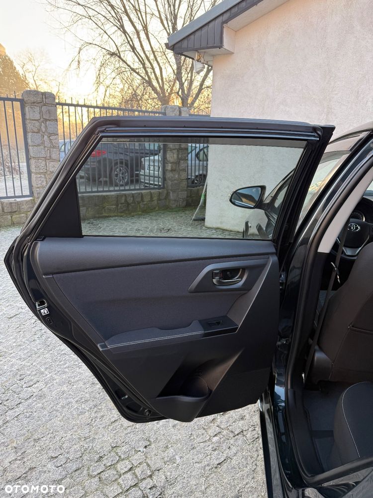 Toyota Auris - 15