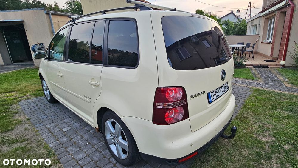 Volkswagen Touran 1.9 TDI DPF United - 19