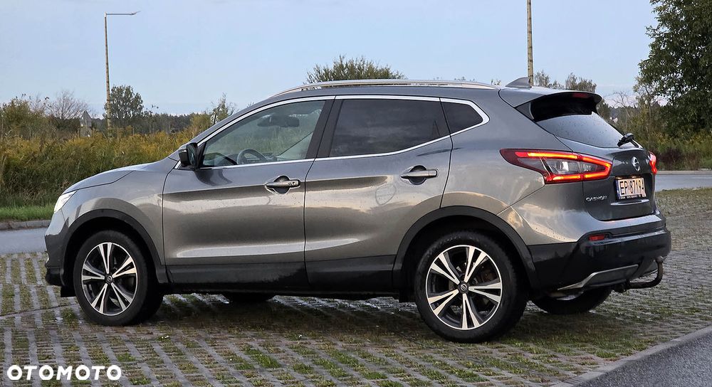 Nissan Qashqai 1.6 DIG-T N-Connecta - 8