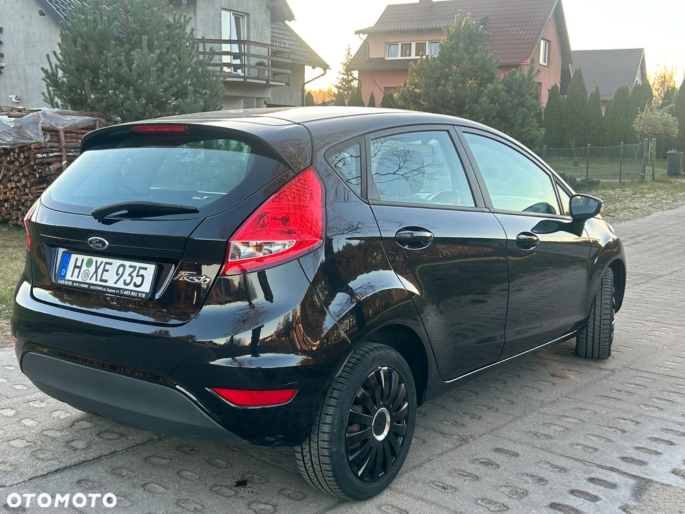 Ford Fiesta 1.25 Celebration - 4