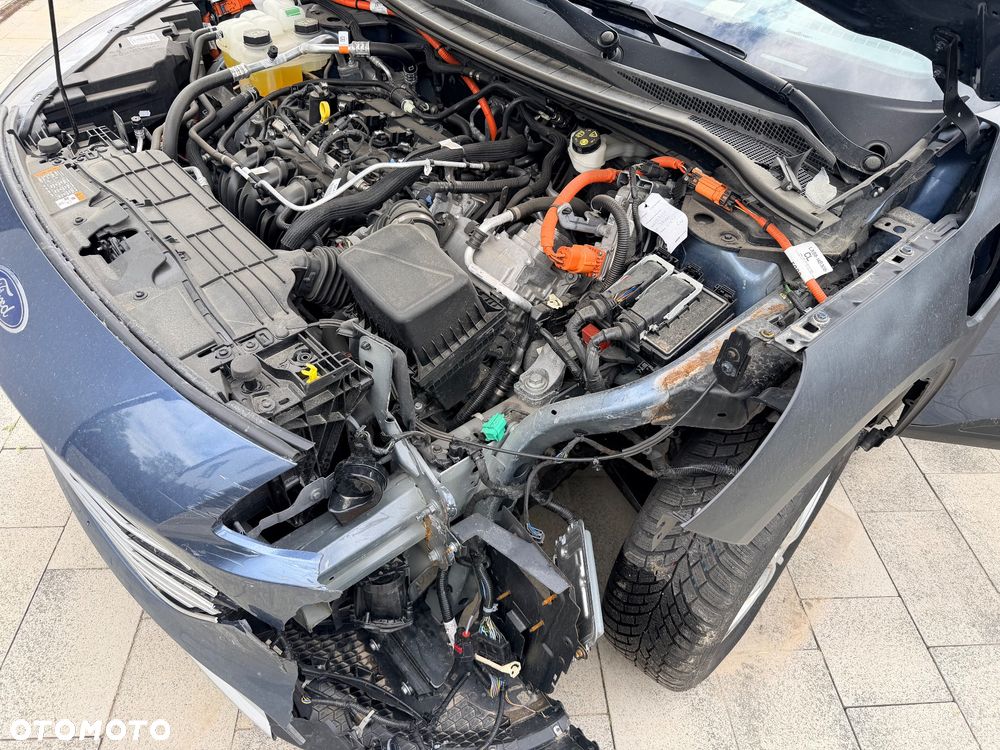 Ford Kuga - 6