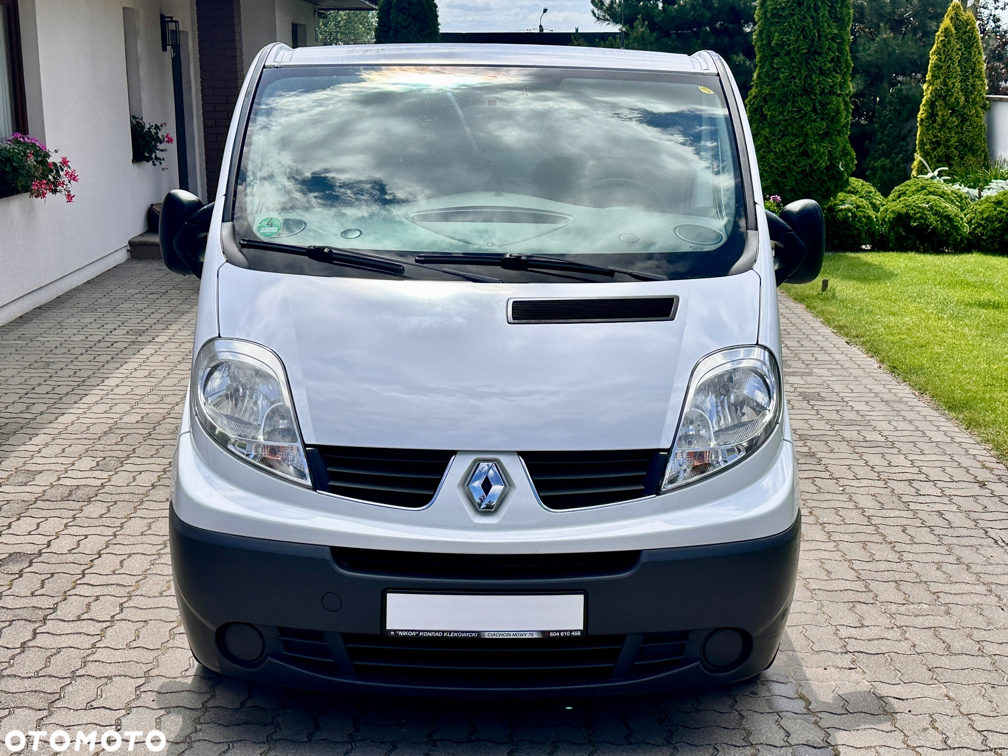 Renault Trafić - 8