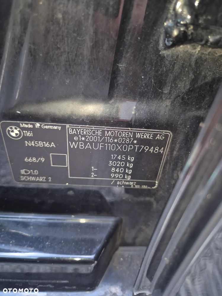 BMW Seria 1 116i - 17