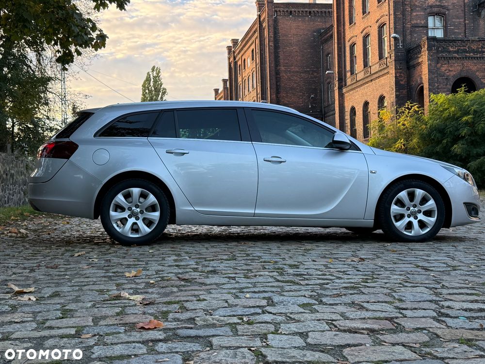 Opel Insignia - 10