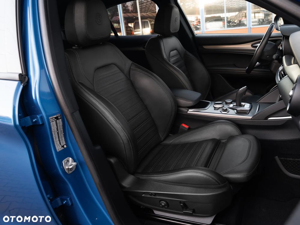 Alfa Romeo Stelvio 2.0 Turbo Veloce Q4 - 23