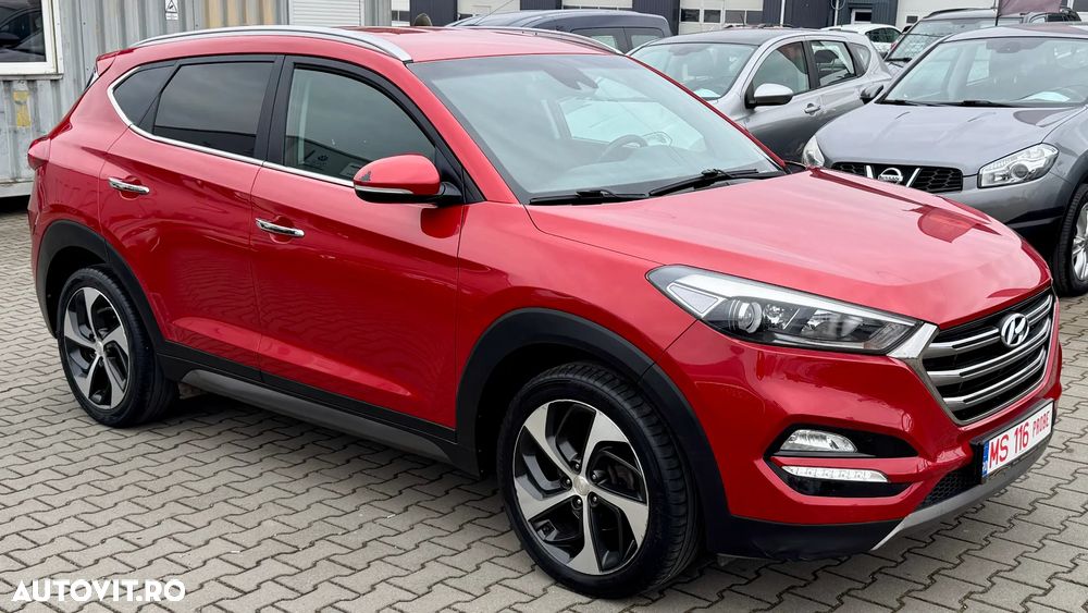 Hyundai Tucson - 2