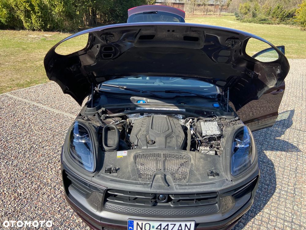 Porsche Macan T - 19