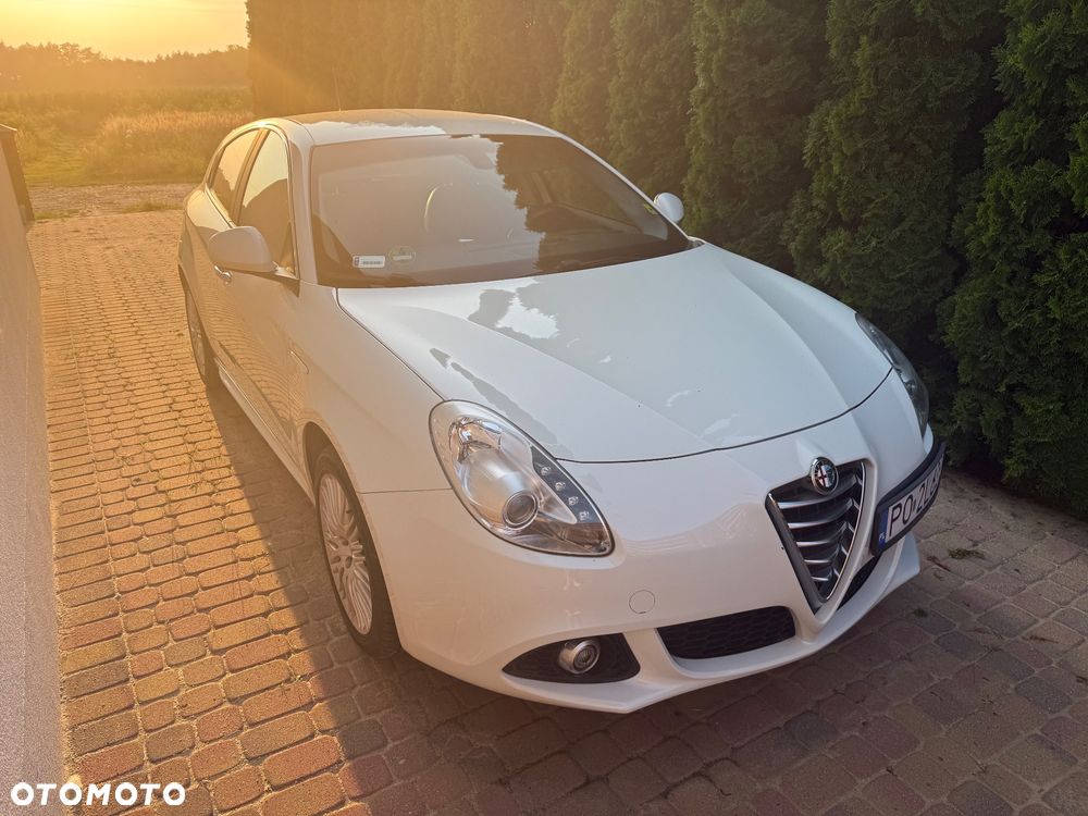Alfa Romeo Giulietta 1.4 TB MultiAir Exclusive TCT - 11