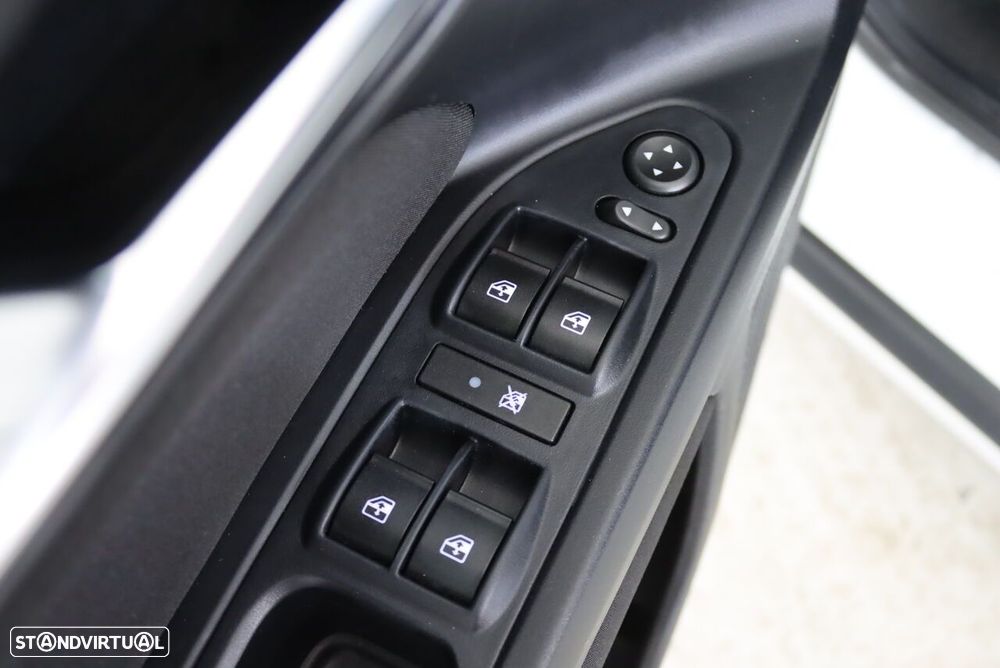 Fiat Tipo Cross 1.3 Multijet - 18