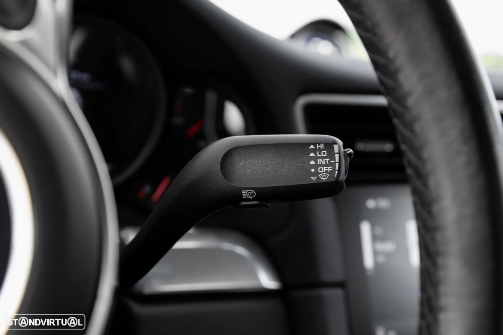 Porsche 911 (991) Carrera 4 S PDK - 28