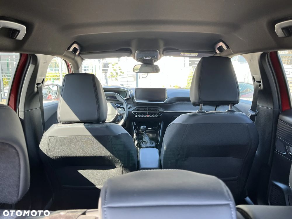 Peugeot 2008 1.2 PureTech Allure Pack S&S - 19