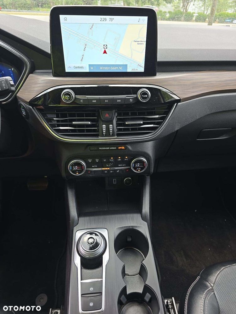 Ford Escape 2.0 EcoBoost AWD Titanium - 8