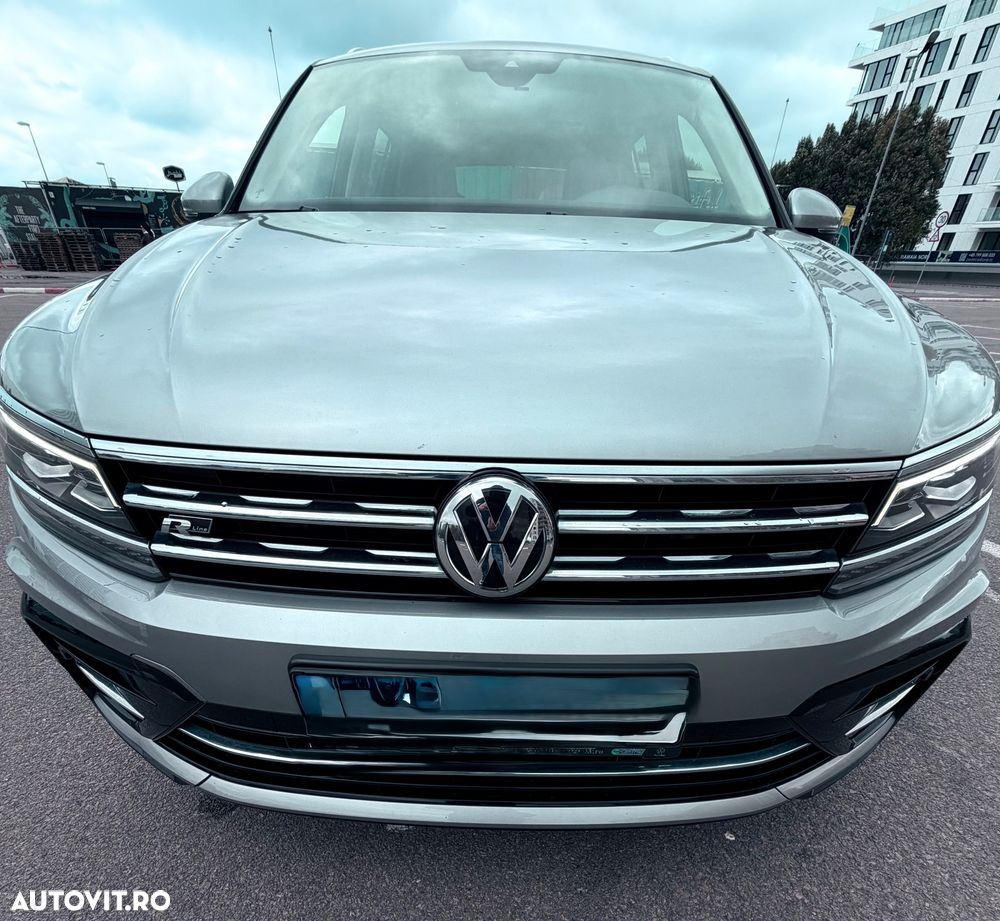 Volkswagen Tiguan - 11