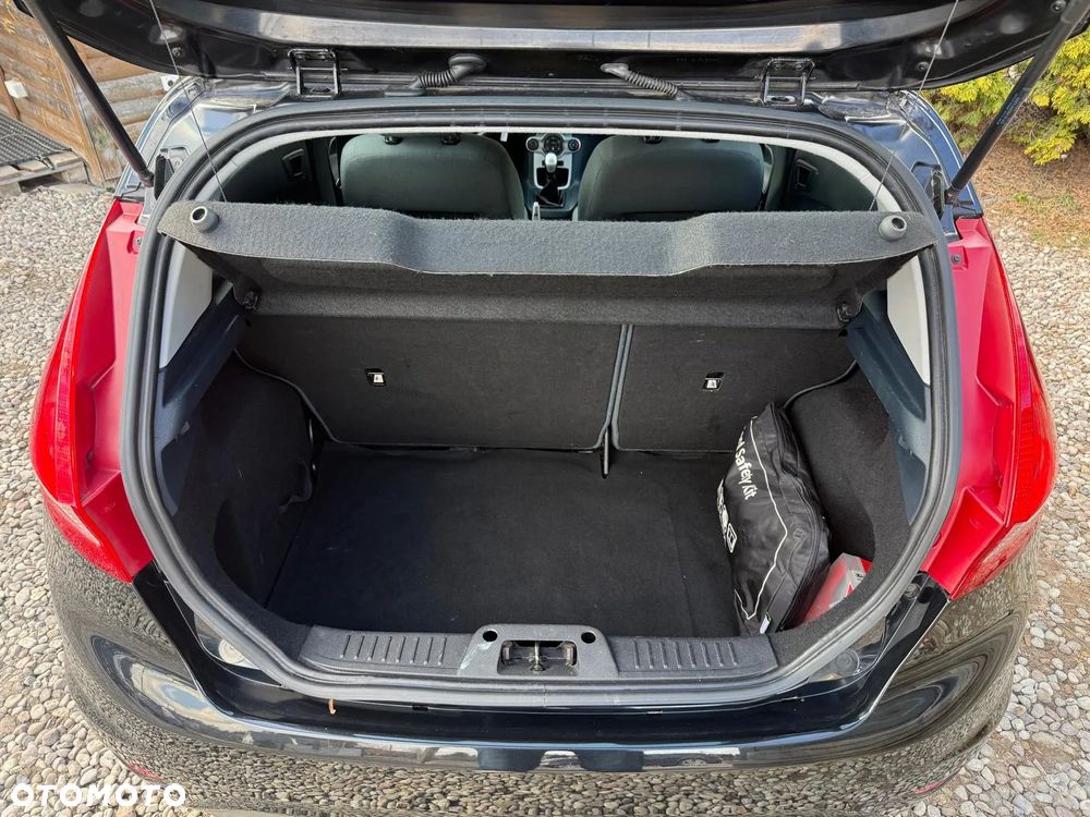 Ford Fiesta 1.25 Trend EU5 - 19