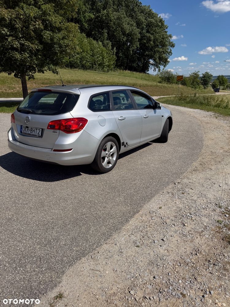 Opel Astra 1.7 CDTI DPF Design Edition - 3