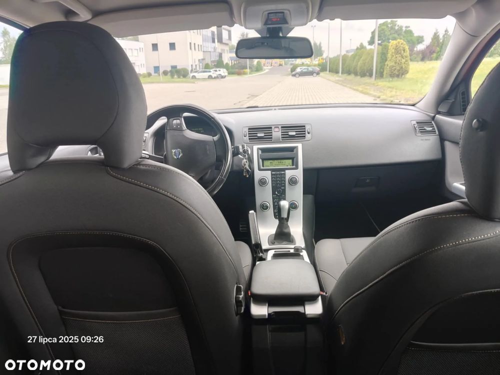 Volvo V50 D2 - 6