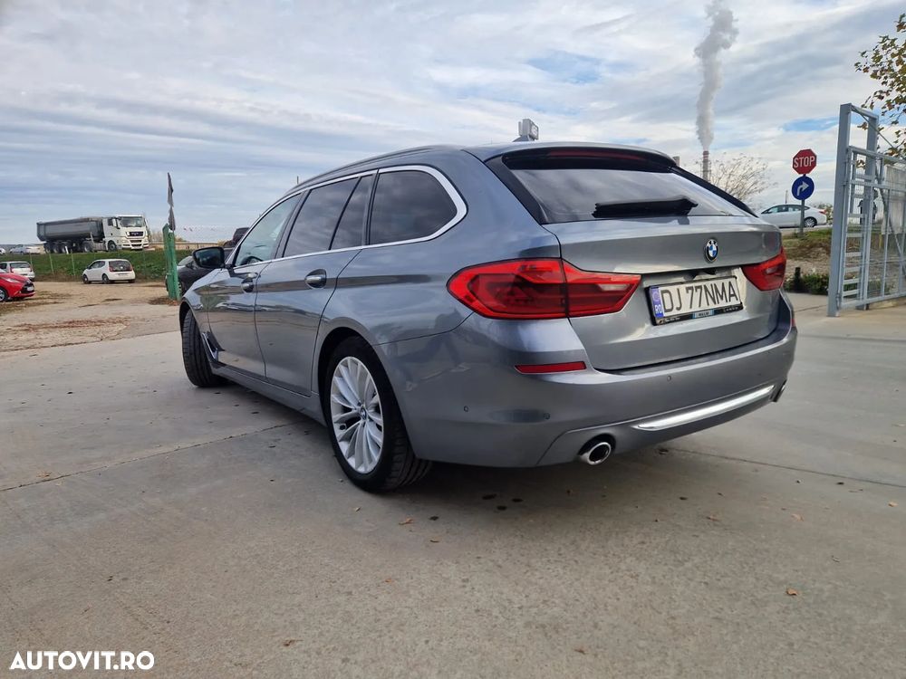 BMW Seria 5 530d Touring Aut. Luxury Line - 6