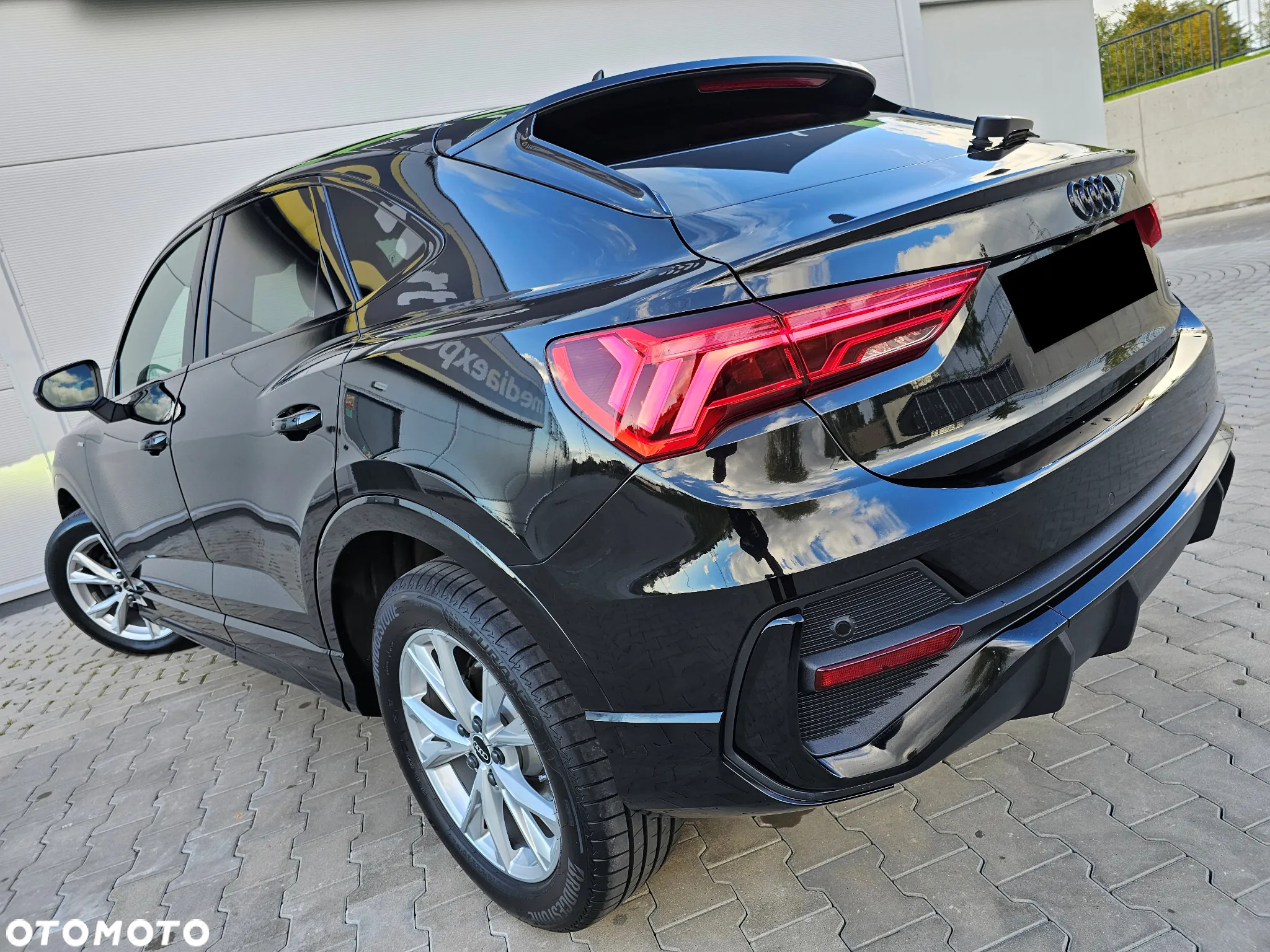 Audi Q3 Sportback 35 TDI quattro S tronic S line - 15