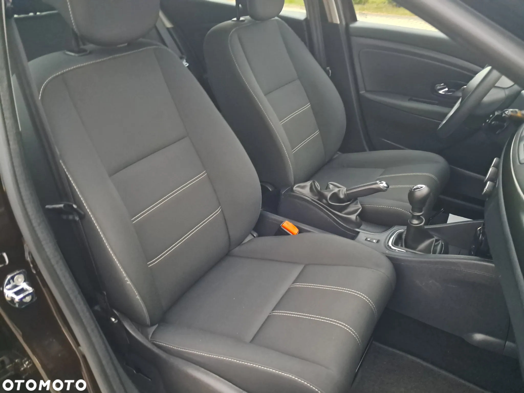 Renault Megane 1.6 16V 110 Paris - 18
