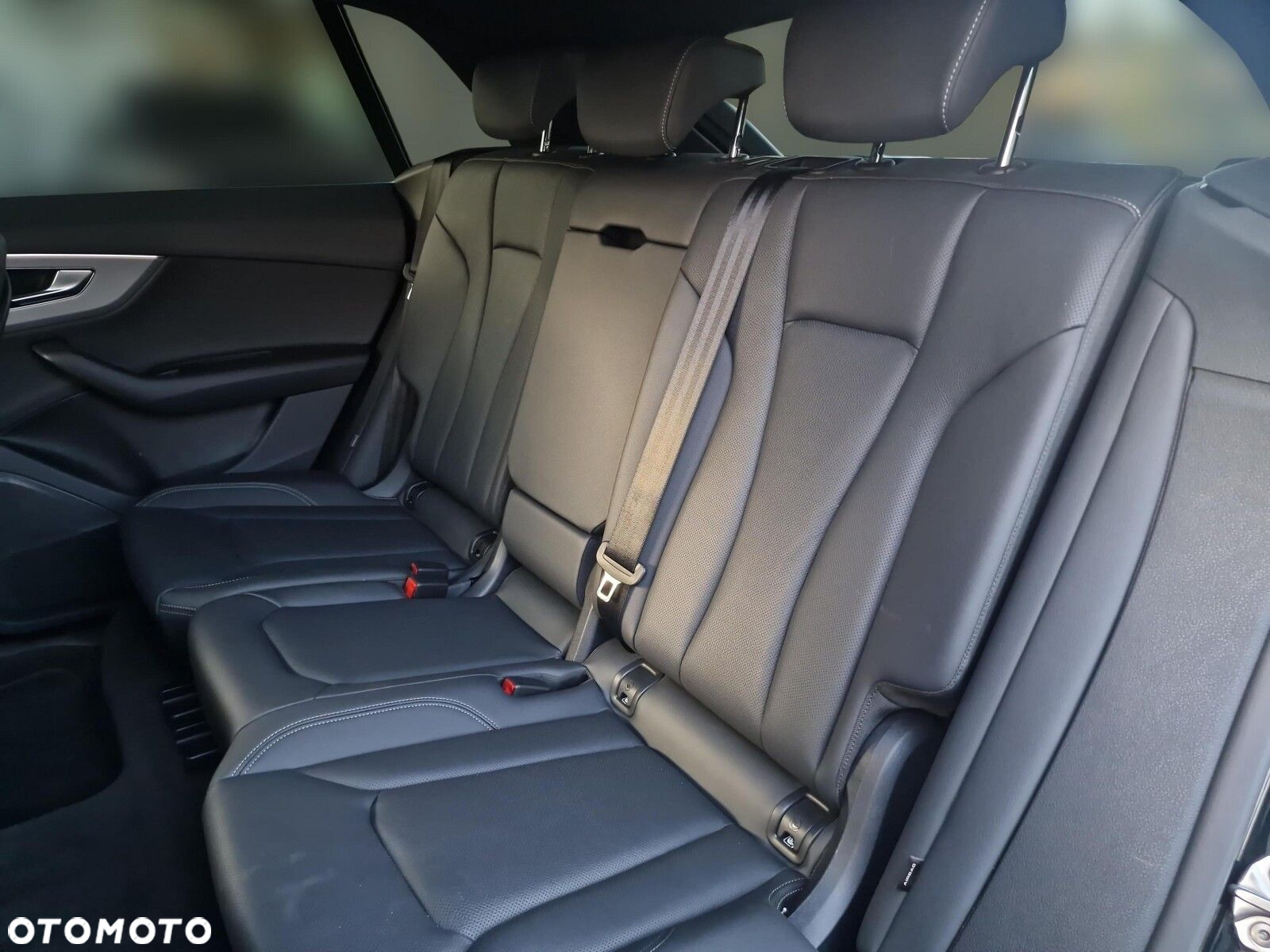 Audi Q8 - 16