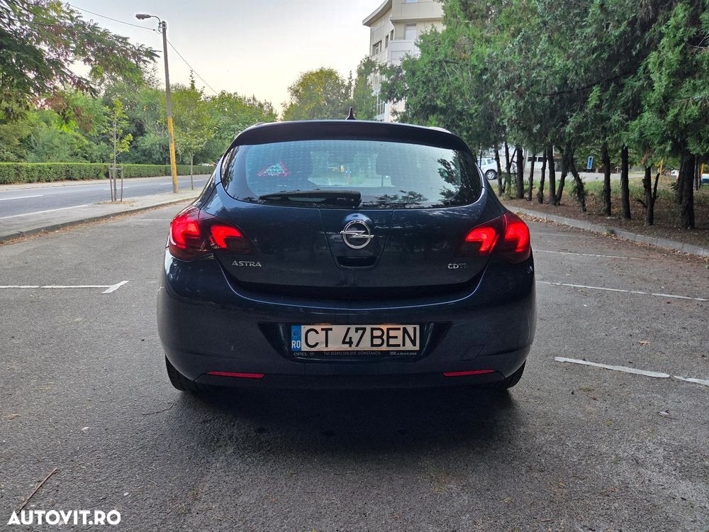 Opel Astra 1.7 CDTI Cosmo - 7